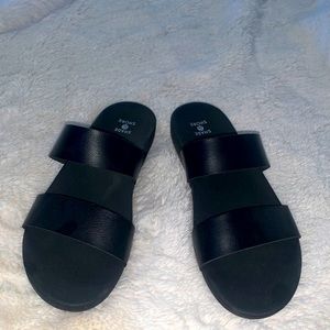 Cute, 2 strapped, black sandals!